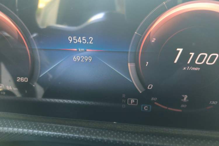 Used Mercedes-Benz A-Class 2022 A 200 L Sport Sedan Fashion Model
