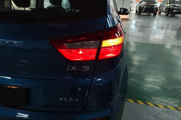 Used Hyundai ix25 2015 1.6L Automatic Two-Wheel Drive Smart GLS Trim
