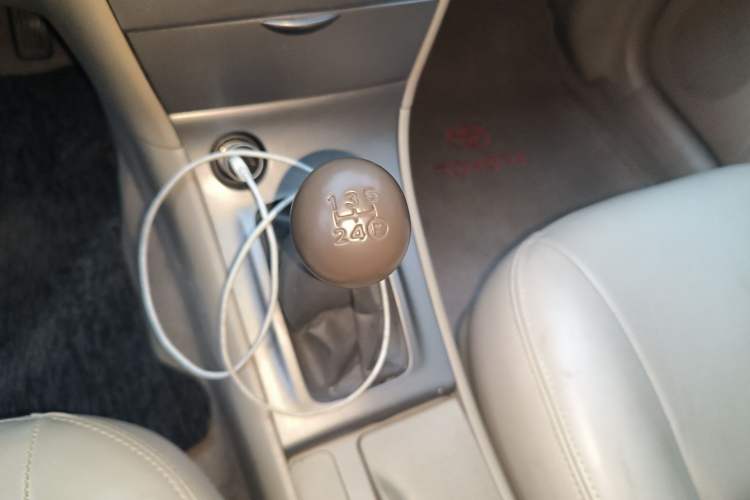 Used Toyota Corolla EX 2011 1.6L Manual Classic Edition
