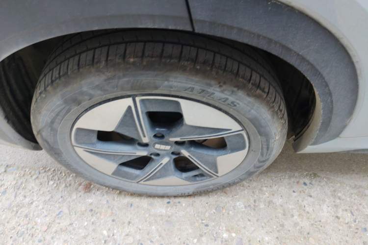 Used Geely Galaxy E5 2024 440km Exploration Version
