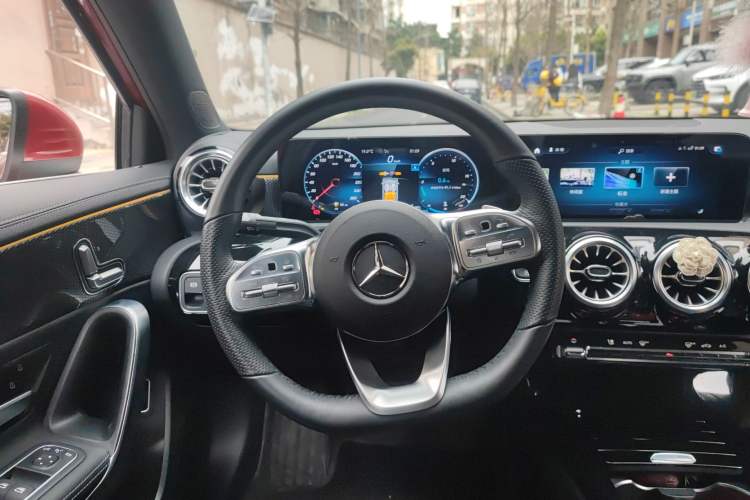 Used Mercedes-Benz A-Class 2021 A 200 L Sport Sedan Fashion Model