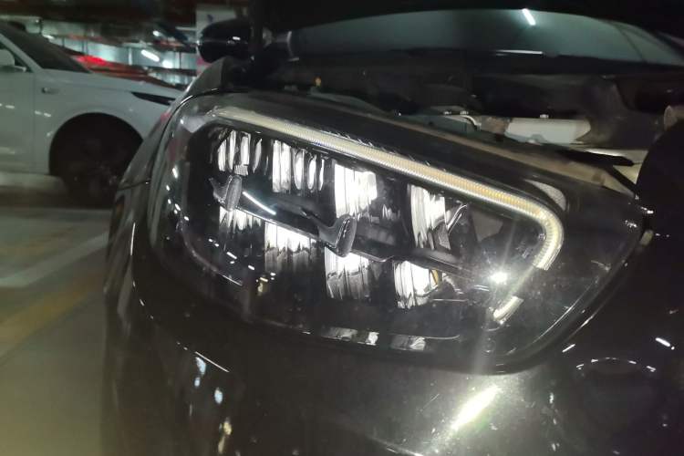 Used Mercedes-Benz E-Class 2022 E 300 L Luxury Model Right Front Headlight