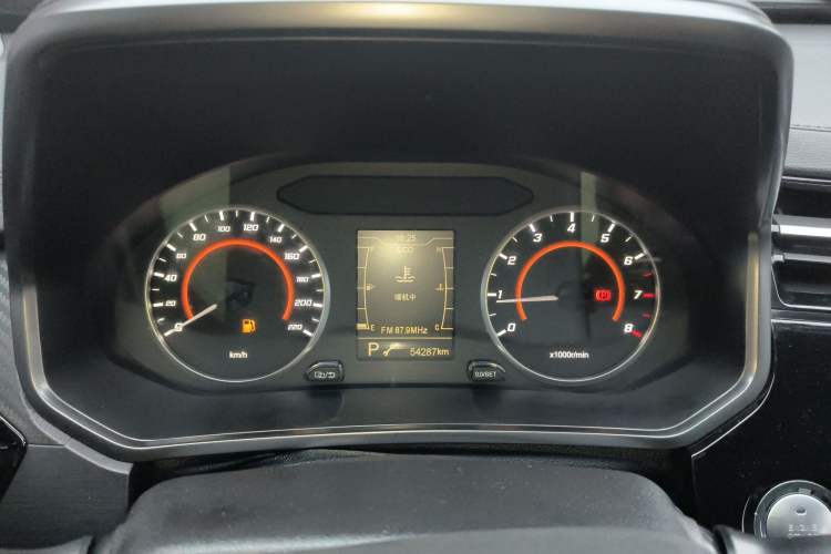 Used Chery Tiggo 3X 2021 PLUS 1.5L CVT Thrilling Red Date Edition