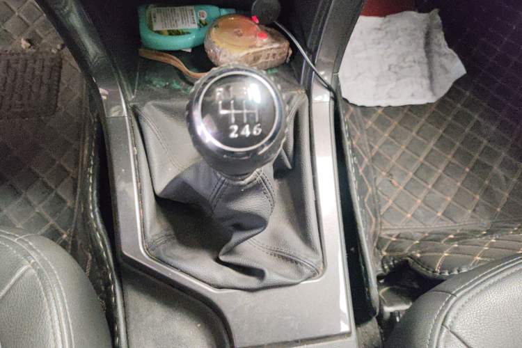 Used Great Wall Wingle 5 2020 2.0T Diesel Two-Wheel-Drive Elite Version Big Double Cab China VI Standard GW4D20M
