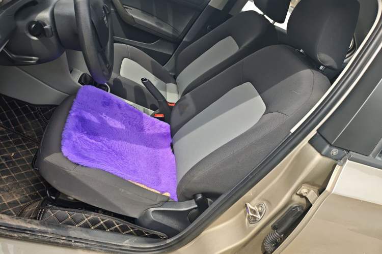 Used Skoda Rapid 2016 1.4L Manual Front-Wheel Drive Model Left Front Seat