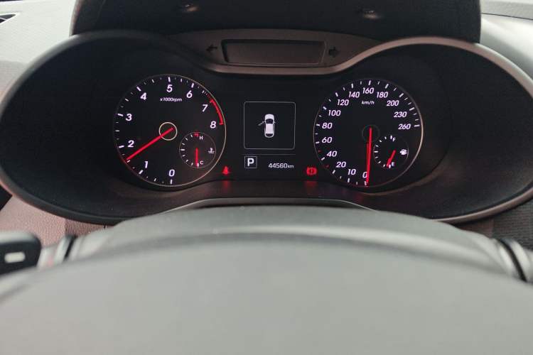 Used Hyundai Veloster 2015 1.6T Automatic Luxury Edition Odometer Close Up