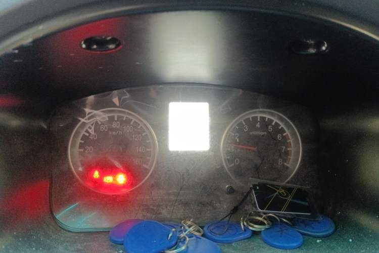 Used Jinbei Hiace X30 2021 1.5L Deluxe Edition Aluminum Wheels Two-Tone Design Central Air Conditioning MP5 Version Van China VI Standard SWC15M Instrument Cluster