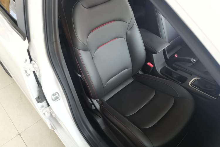 Used Chevrolet Monza 2019 RS 330T Automatic Comfort Edition China VI Standard