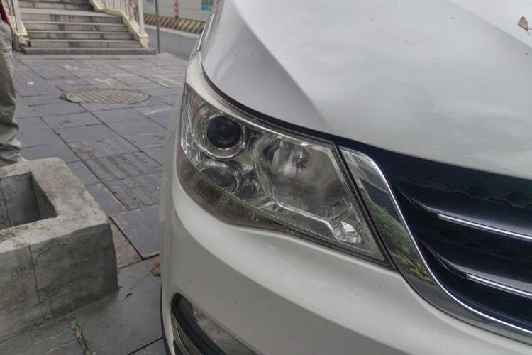 Used Baojun 730 2016 1.5L Manual Comfort Version 7 Seats China V Emission Standard