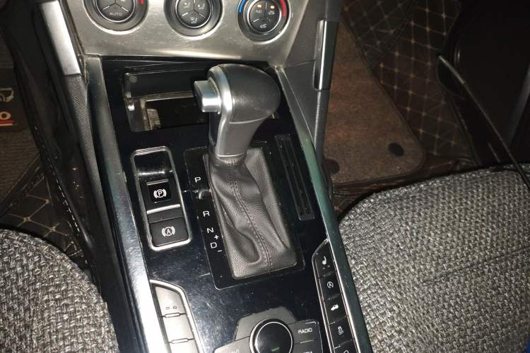 Used Haval H7 2016 Blue-Label H7 2.0T Automatic Luxury Model
