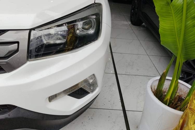 Used CHANGAN CS75 2019 280T Manual Million Edition China VI Left Front Headlight