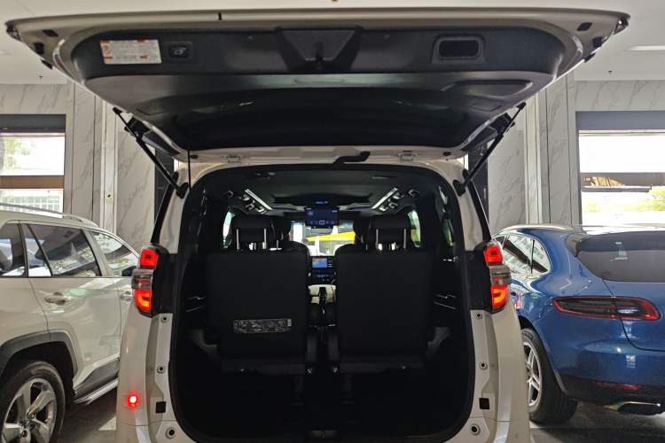 Used Toyota Vellfire 2020 Dual-Engine 2.5L HV Prestige Edition