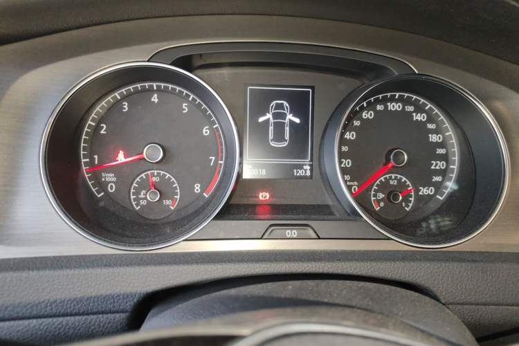 Used Volkswagen Golf 2014 1.6L Automatic Comfort Model