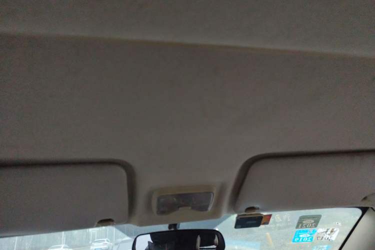 Used Dongfeng Fengon 360 2015 1.5L Manual Comfort II 7-Seater
