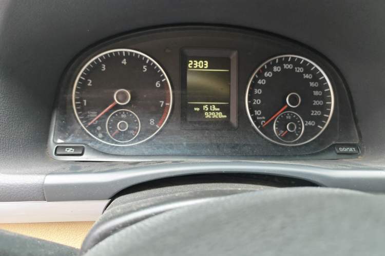 Used Volkswagen Touran 2011 1.4T DSG Zhiya Edition 5 Seats
