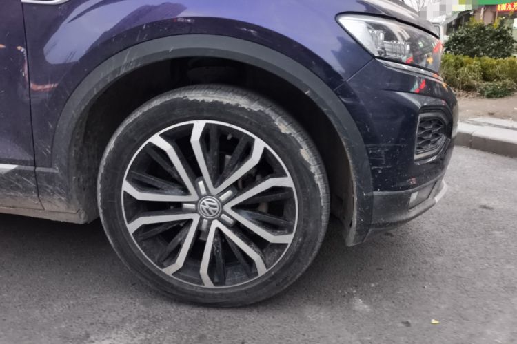 Used Volkswagen T-ROC 2019 280TSI DSG Two-Wheel Drive Comfort Version China VI Standard Right Front Wheel Hub