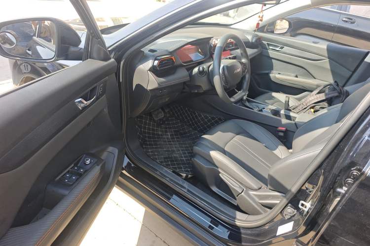 Used Dongfeng Aeolus Yixuan 2024 1.5L Automatic JingSu Edition Driver Seat