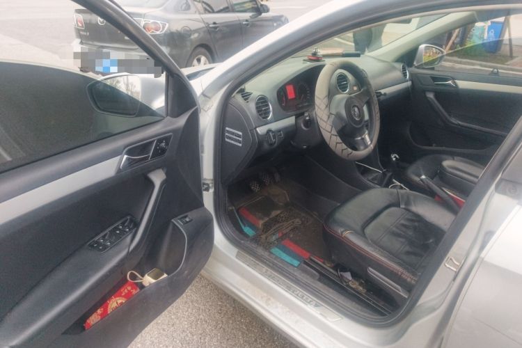 Used Volkswagen Jetta 2013 1.4L Manual Comfort Model