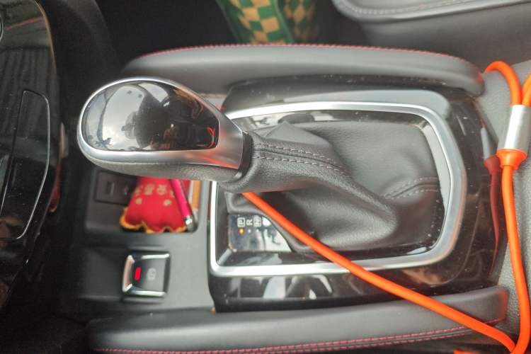 Used Nissan Qashqai 2019 2.0L CVT Smart Enjoyment Version Gear Lever