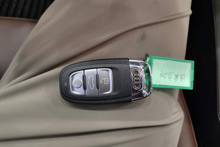 Used Audi A4 2014 40 TFSI allroad quattro plus version
