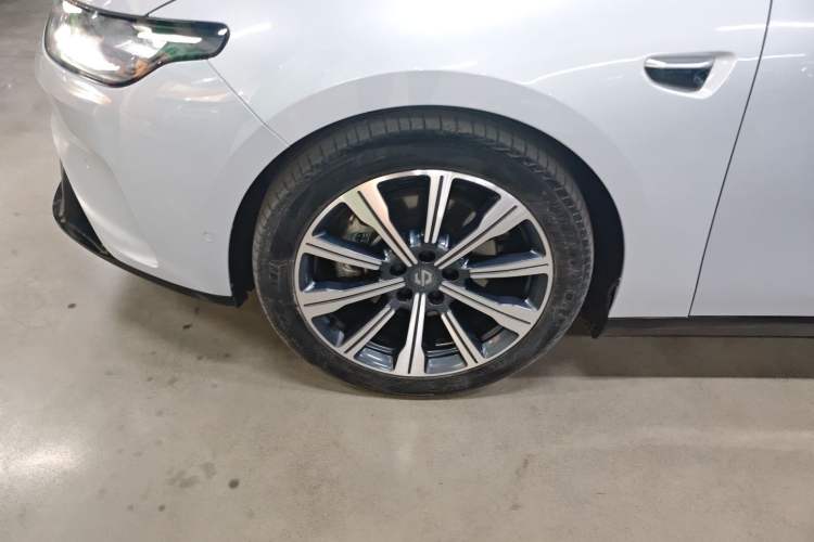 Used Leapmotor C01 2023 Range-Extended 316 Smart Edition Left Front Wheel Hub