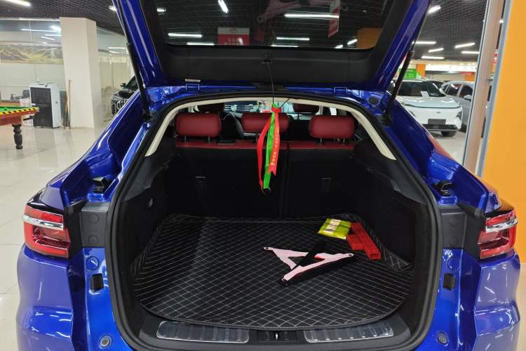 Used Changan CS85 COUPE 2019 1.5T DCT Dynamic Version China VI Standard