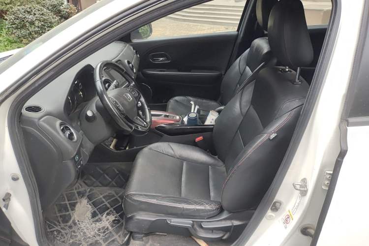 Used Honda XR-V 2015 1.8L VTi CVT Luxury Edition Left Front Seat