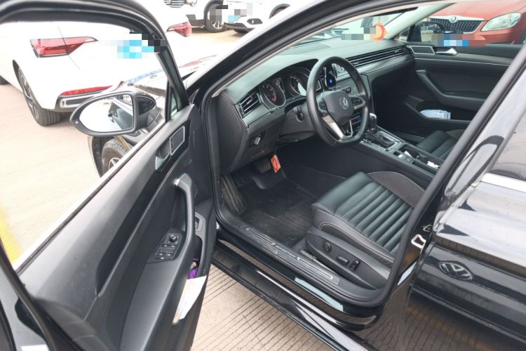 Used Volkswagen Magotan 2020 330TSI DSG Luxury Edition Driver Seat