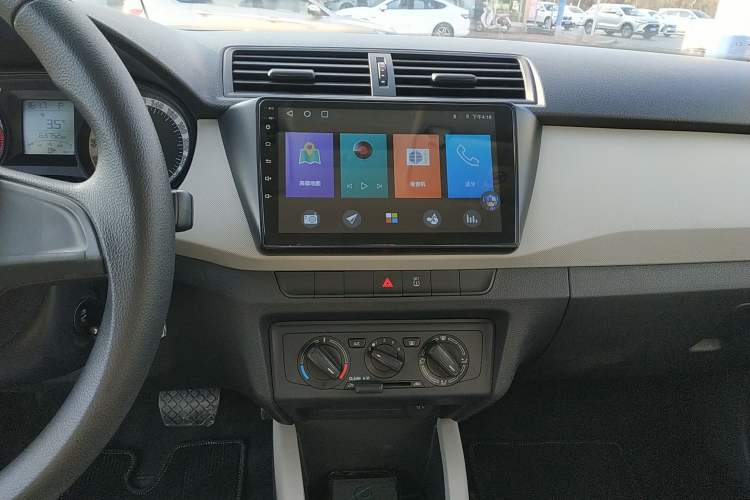 Used Skoda Fabia 2016 1.4L Automatic Car Enjoy Edition