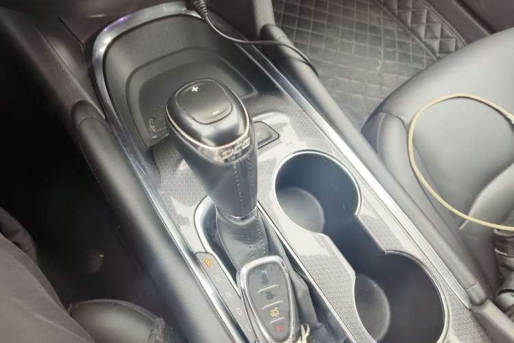 Used Chevrolet Malibu XL 2016 1.5T Dual-Clutch Ruichi Edition Gear Lever