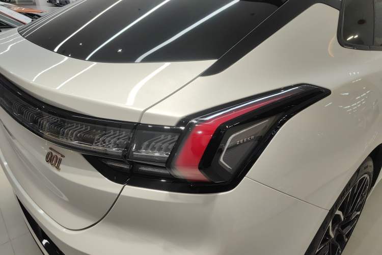 Used Zeekr 001 2025 YOU Edition 100 kWh All-Wheel Drive Exterior 3