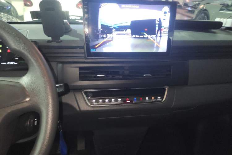 Used Farizon Xingxiang V 2024 Star Enjoy V6E Feature Edition Zhixin 46.08 kWh