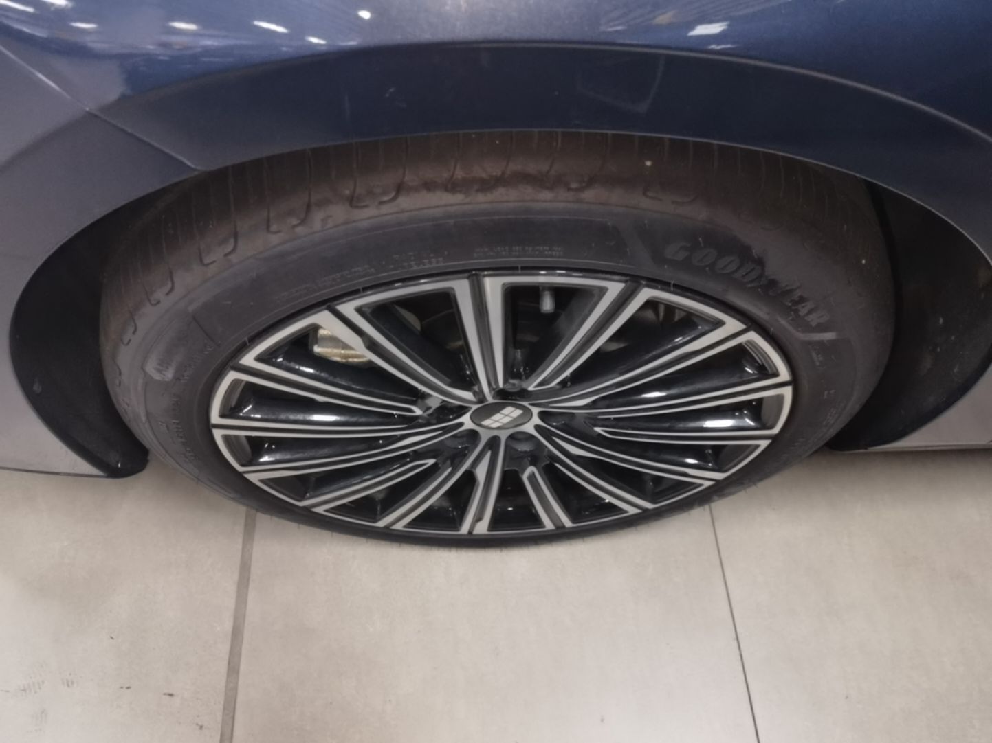 Geely Galaxy 8 2025 130km EM-P Starship Edition — снимка 10