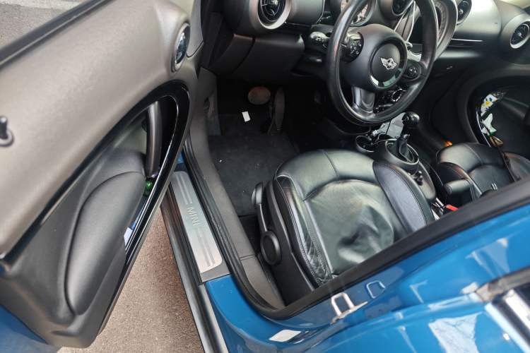 Used MINI Countryman 2011 1.6L COOPER Excitement Driver Seat