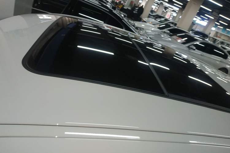 Used BMW X2 2018 sDrive25i Luxury Model with M Off-Road Package China V Emission Standard
