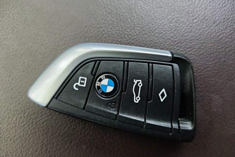 Used BMW X3 2018 xDrive28i M Sport Package China V Emission Standard
