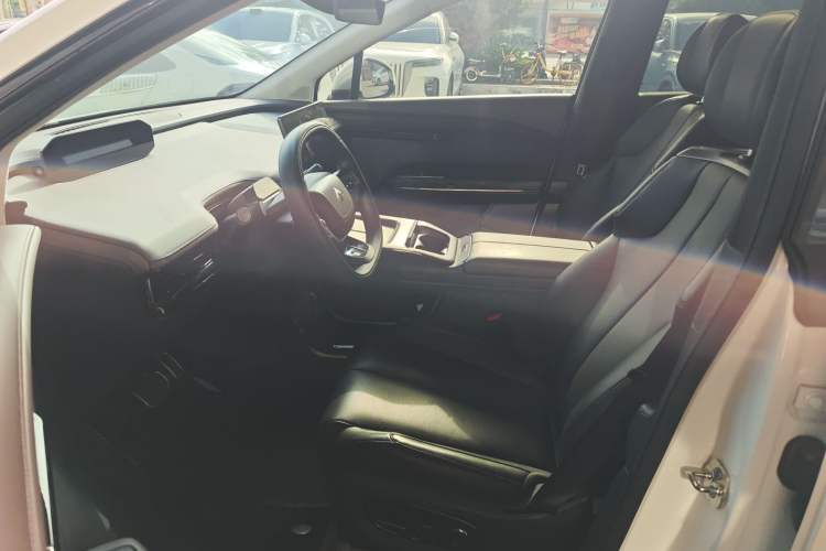 Used Hyptec HT 2023 670 Rear-Drive Ultra-High Voltage Version