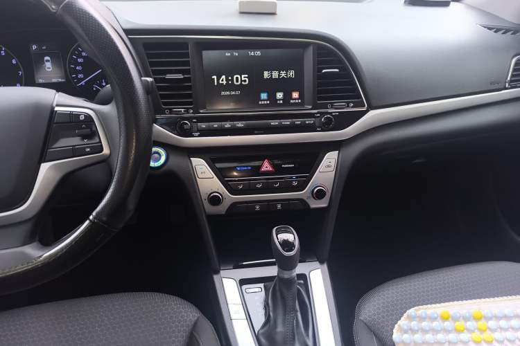 Used Hyundai Elantra (6th Generation / Lingdong) 2018 1.6L Automatic 15th Anniversary Special Edition Audio And AC Panel