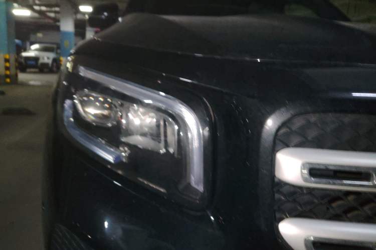 Used Mercedes-Benz GLB 2021 GLB 200 Fashion Model Right Front Headlight