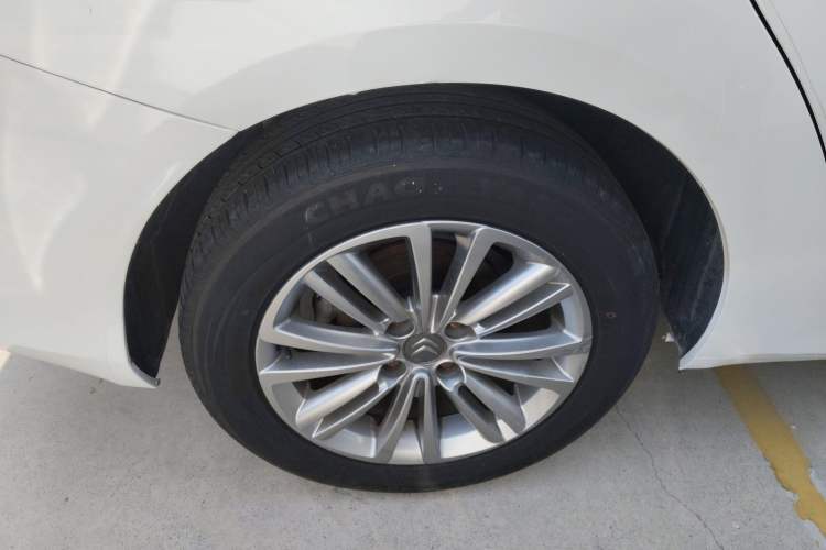 Used Citroen C4L 2015 1.2T Automatic Luxury Edition