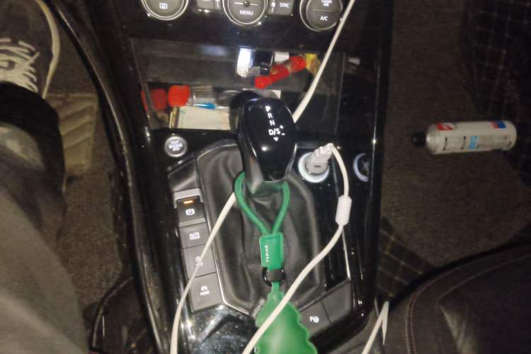 Used Volkswagen Tayron 2019 330TSI Two-Wheel Drive Luxury Model China VI Standard Gear Lever