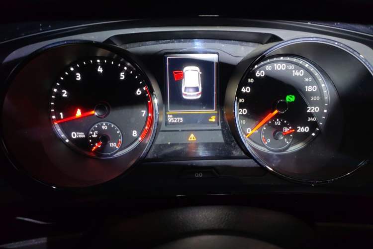 Used Volkswagen Tiguan L 2017 380TSI Automatic All-Wheel-Drive Luxury Edition Instrument Cluster