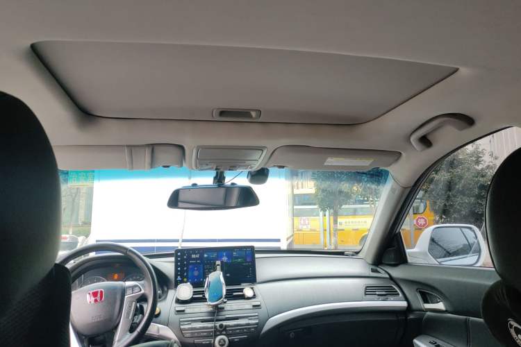 Used Honda Crosstour 2012 2.4L Luxury Edition