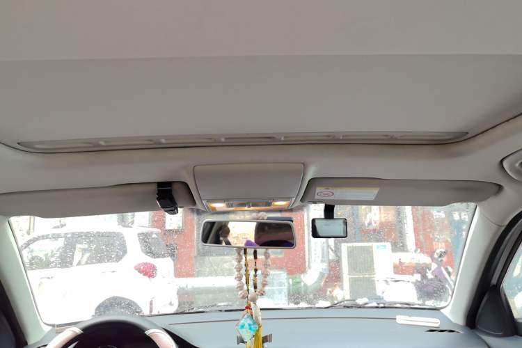 Used Volkswagen Lavida 2015 1.6L Automatic Comfort Edition
