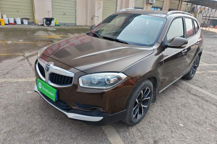 Used Brilliance V5 2016 1.5T Manual Two-Wheel Drive Smart Version