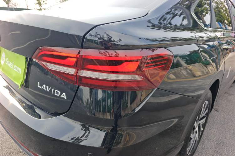 Used Volkswagen Lavida 2024 1.5L Automatic 5 Million Edition Right Rear Taillight