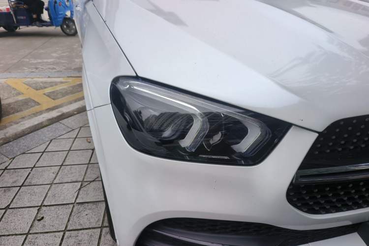 Used Mercedes-Benz GLE 2022 Refreshed GLE 350 4MATIC Coupe SUV Luxury Edition