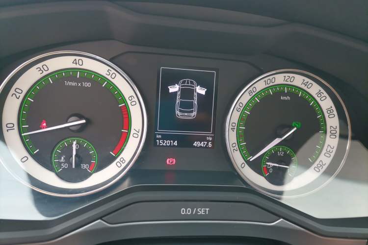 Used Skoda Superb 2018 TSI280 DSG Comfort Edition China V Standard Instrument Cluster