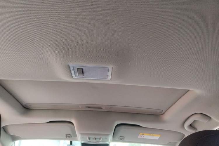 Used Buick Encore 2017 18T Automatic Two-Wheel Drive Urban Leading Model Headliner