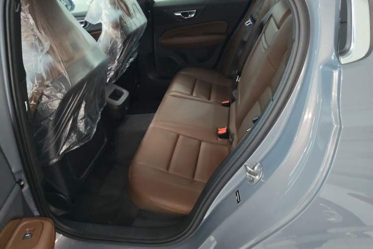 Used Volvo S60 2023 B4 Zhiyi Luxury Edition Left Rear Seat